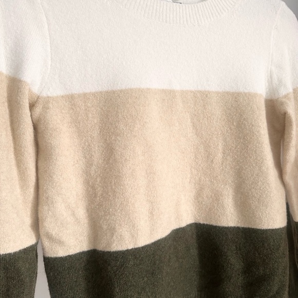 J. Crew Colorblock Sweater in Cream, White, and Olive XS - Picture 3 of 6